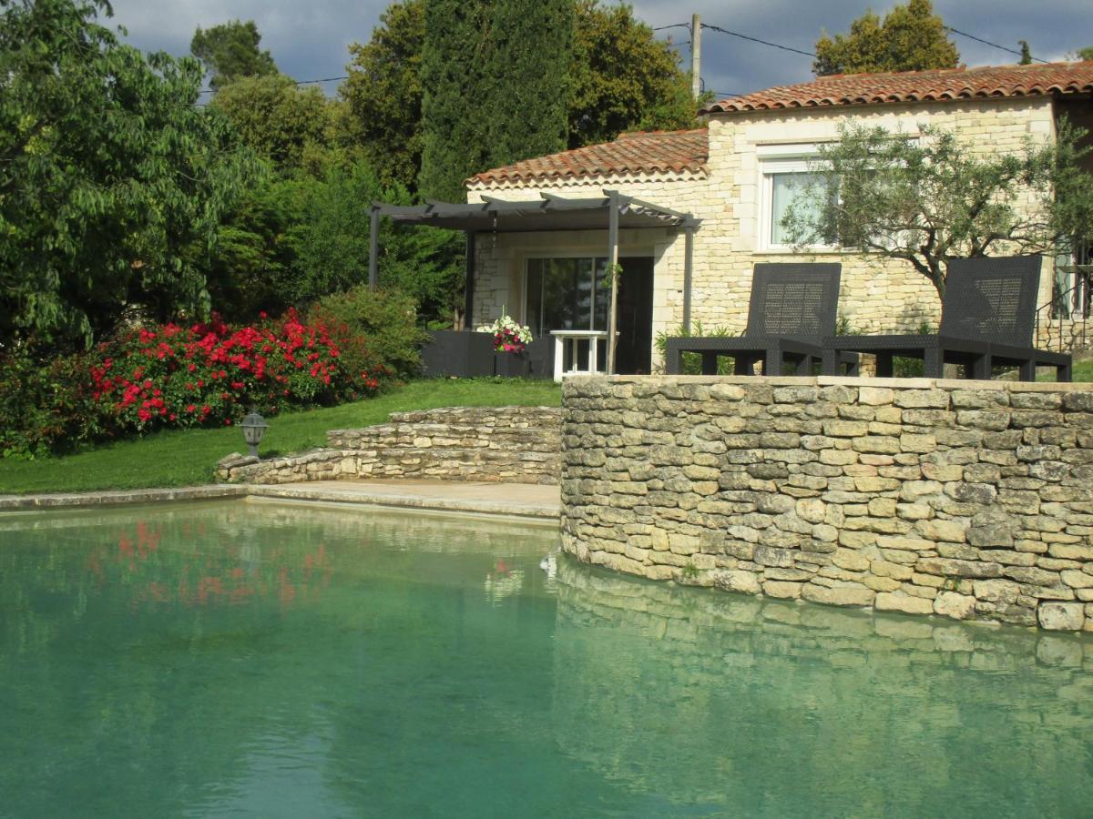 Gite Du Jardin Des Espuys Venasque Exterior photo